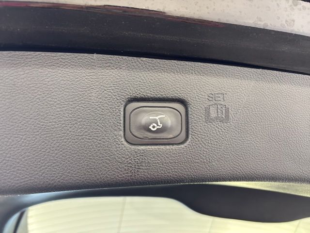 Used 2022 Ford Edge SUV