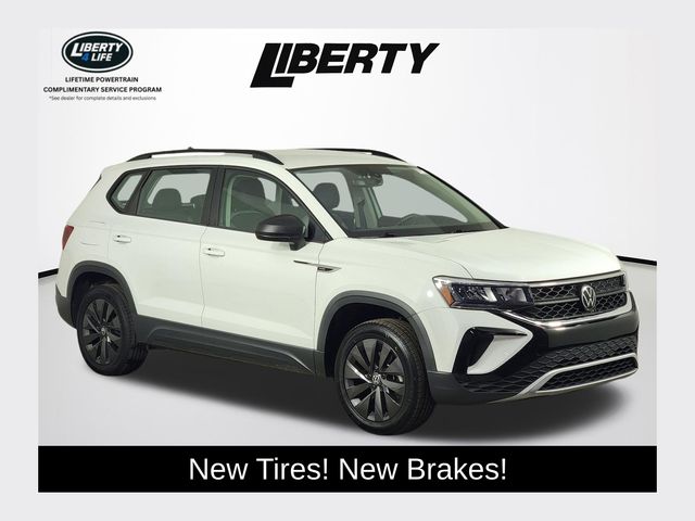 Pure White 2023 Volkswagen Taos SUV / Crossover Front-Wheel Drive Automatic