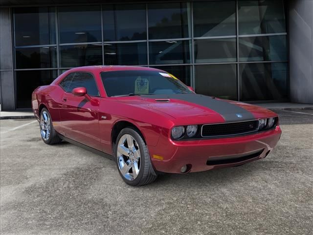 Inferno Red Crystal PC/Mineral Gray Met CC 2010 Dodge Challenger R/T RWD Coupe Rear-Wheel Drive 6-Speed Manual