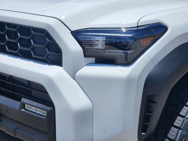 2026 Toyota 4Runner i-FORCE MAX Hybrid TRD Off Road Premium - 5