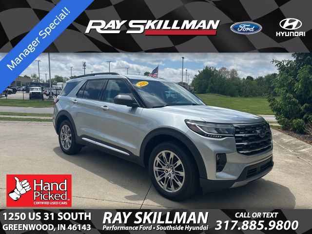 Iconic Silver Metallic 2025 Ford Explorer SUV / Crossover All-Wheel Drive Automatic