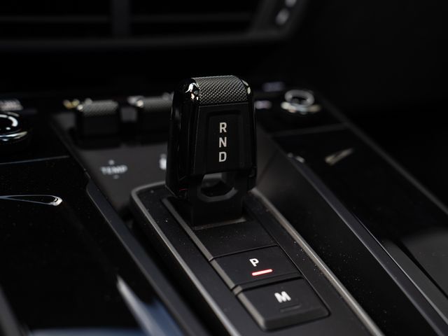 Certified Used 2025  Porsche Carrera 4 GTS image 27