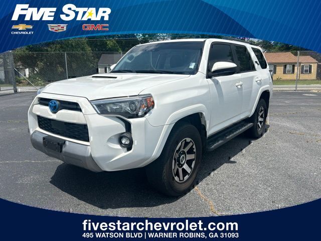 Super White 2021 Toyota 4Runner SUV / Crossover Four-Wheel Drive 5-Speed Automatic Overdrive