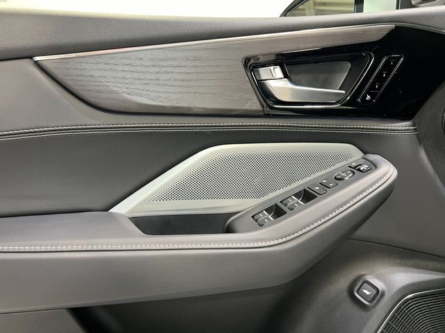 2026 Acura MDX Advance Package - Solar Silver Metallic exterior view 16