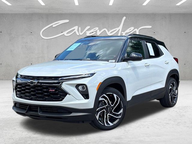 White (Iridescent Pearl Tricoat) 2025 Chevrolet Trailblazer RS FWD SUV / Crossover Front-Wheel Drive Continuously Variable Transmission