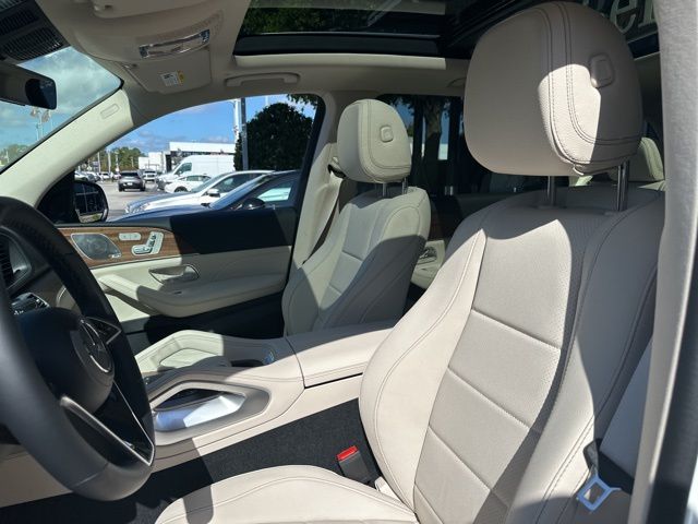 2026 Mercedes-Benz GLE GLE 450 White at Bob King Buick GMC