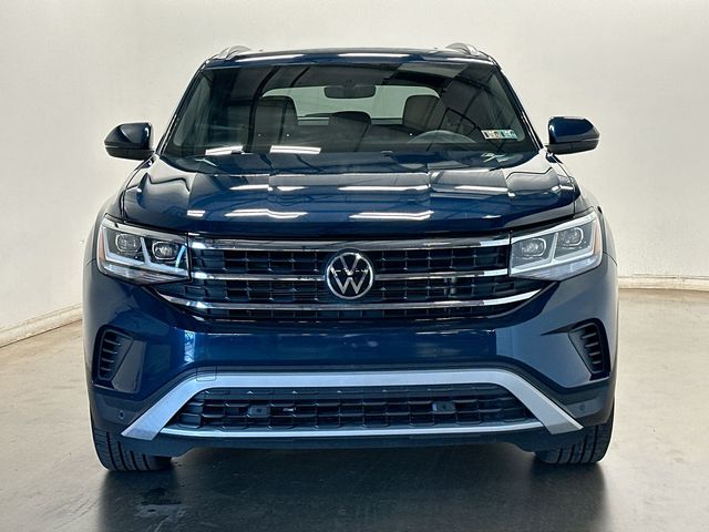 2020 Volkswagen Atlas Cross Sport 2.0T SE w/Technology Blue at Sutliff Volkswagen