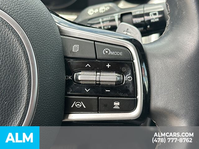 Used 2023 White Kia EX image 31