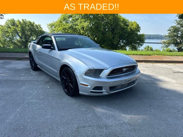 Ingot Silver Metallic 2014 Ford Mustang Convertible Rear-Wheel Drive 6-Speed Automatic
