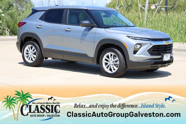Sterling Gray Metallic 2026 Chevrolet Trailblazer LS FWD SUV / Crossover Front-Wheel Drive Continuously Variable Transmission