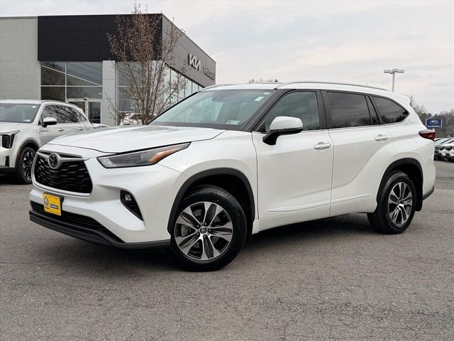 2023 Toyota Highlander L AWD
