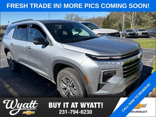 2024 Chevrolet Traverse LT FWD