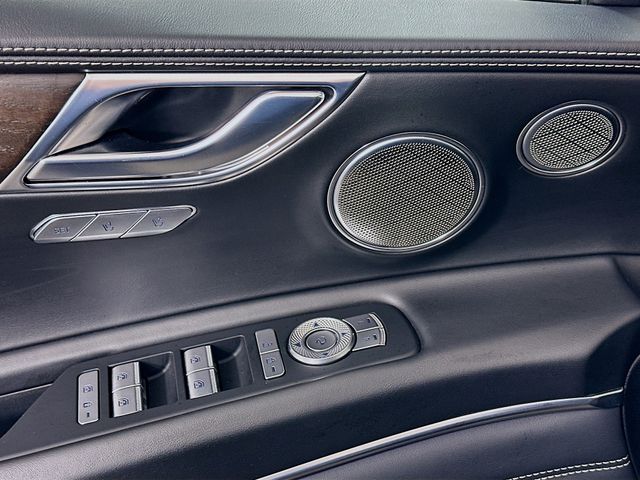 Thumbnail: 2021 Genesis GV80 - 18