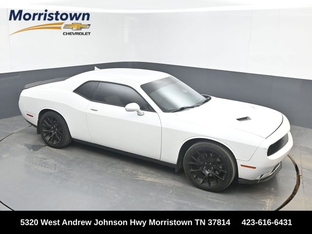 2015 Dodge Challenger SXT Plus RWD