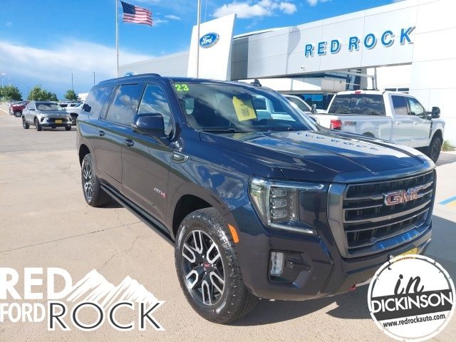 2023 GMC Yukon XL AT4 4WD