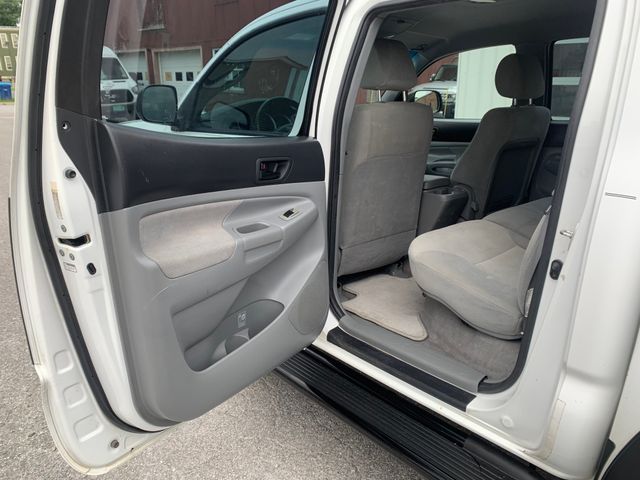 Used 2006 Toyota Tacoma Truck