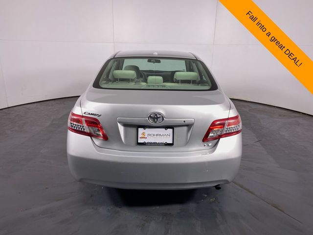 2011 Toyota Camry  29