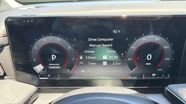 Used 2025 White Nissan SR image 13