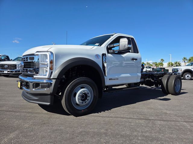 New 2026 Ford Super Duty F-450 Chassis Regular Cab (DRW) 169" Wheelbase XL