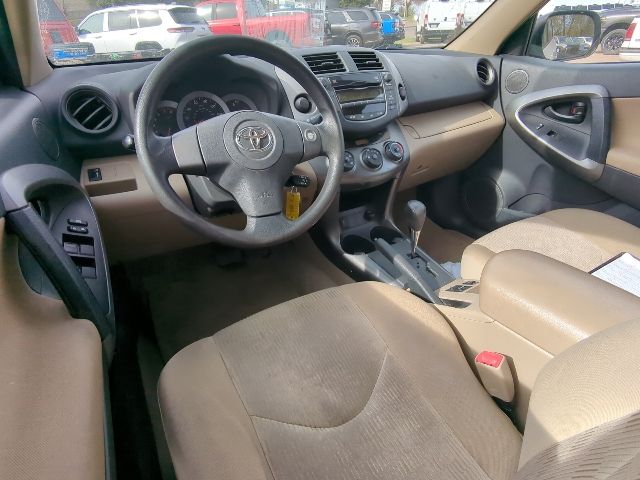 2010 White Toyota RAV4 Base FWD SUV