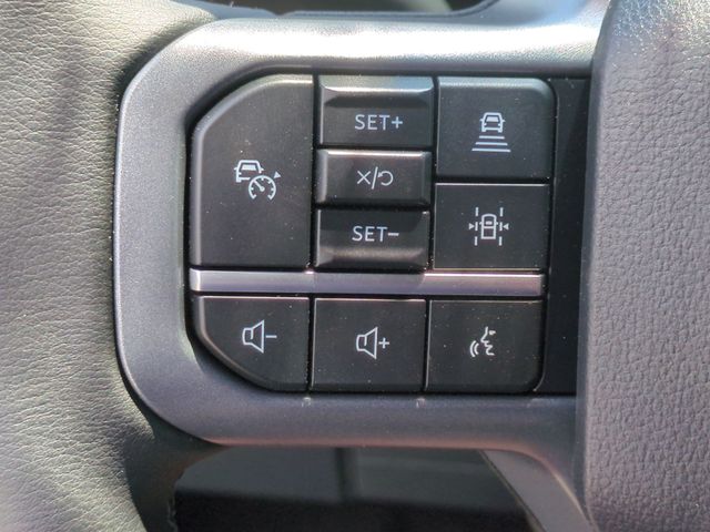 New 2026 Avalanche Ford XLT image 18