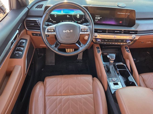 Used 2023 White Kia SX-Prestige X-Pro image 14