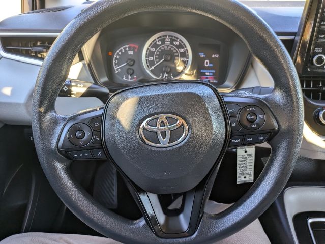 2022 Toyota Corolla LE 20