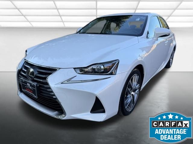 2018 Lexus IS 300 RWD