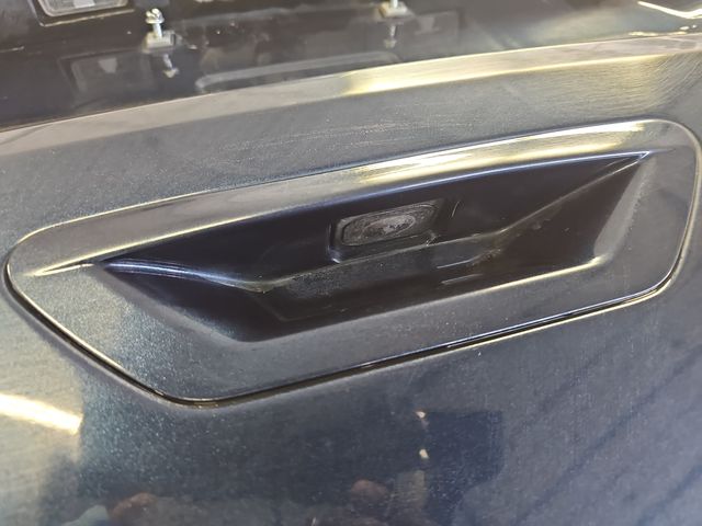 Used 2017 Blue Ford SEL image 13