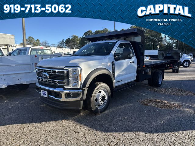 2025 Ford F-550 Super Duty Chassis Cab XL's photo