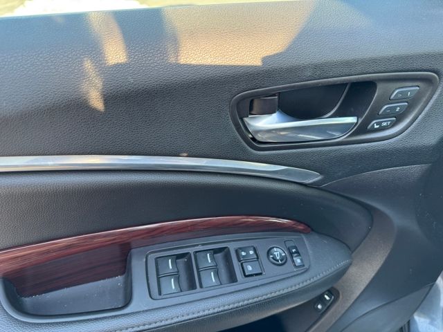 used 2015 Acura MDX car, priced at $13,247