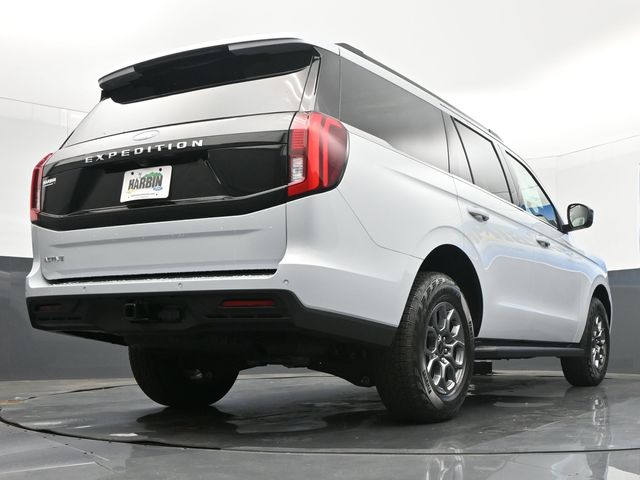 2025 Ford Expedition  photo