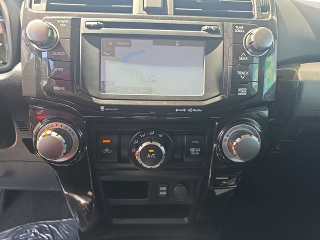 Used 2019 Super White Toyota TRD Off-Road image 24