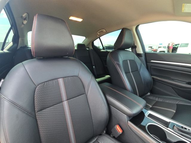 2024 Nissan Altima 2.5 SR:B02229