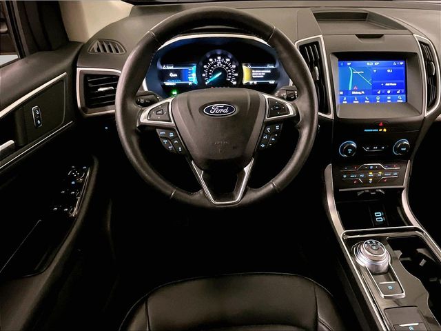 2020 Ford Edge SEL Red at Bob Ruth Ford