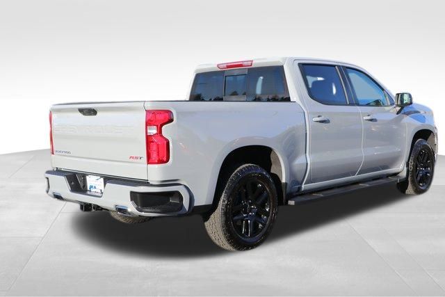 2024 Chevrolet Silverado 1500 RST 18