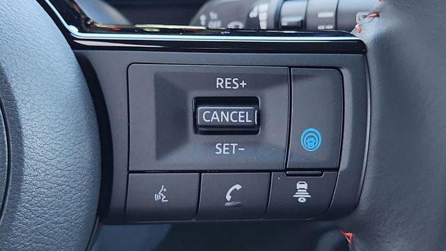 2025 Nissan Kicks