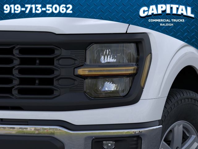 New 2026 Oxford White Ford XL image 18