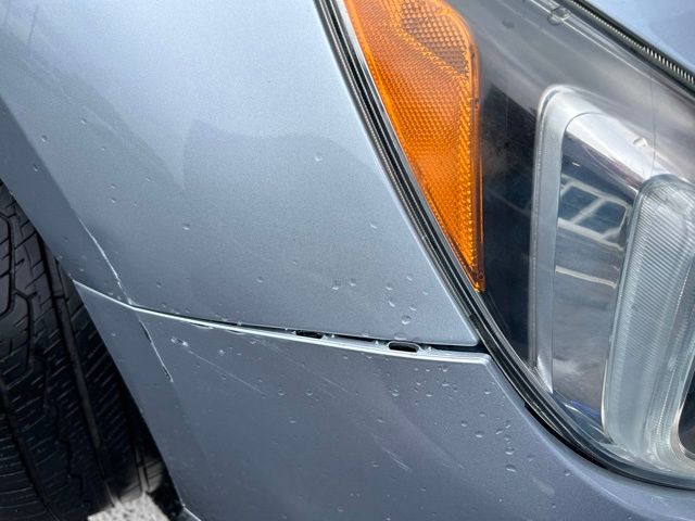 Used 2016 Silver Subaru 2.5i image 12