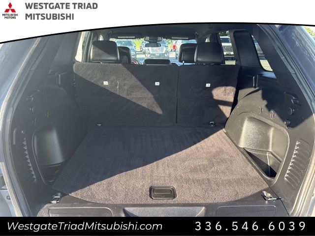 JeepGrand Cherokee21