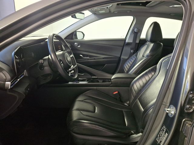 Used 2024 Hyundai Elantra Sedan