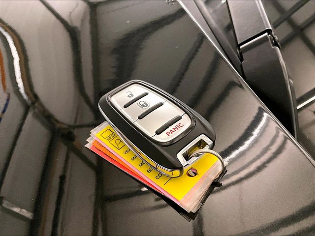 2017 Chrysler Pacifica LX - 9