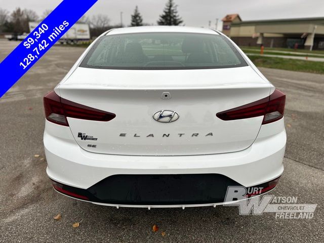 2019 Hyundai Elantra SE 4