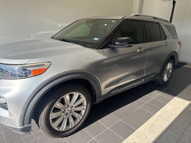 2020 Ford Explorer Limited Silver at DeMontrond Auto Country