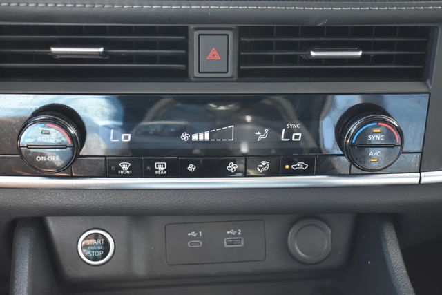 Used 2023 Nissan Rogue SUV