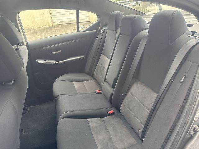 Used 2023 Gray Nissan SR image 13