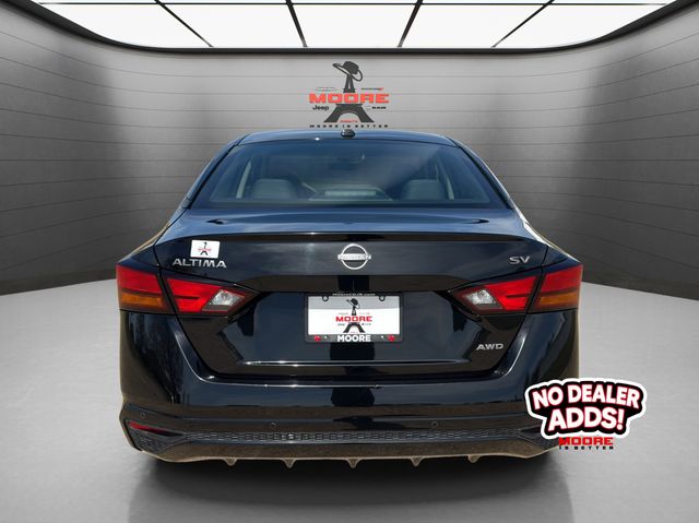 2024 Nissan Altima SV - Photo 6
