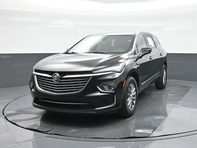2023 Buick Enclave Essence's photo