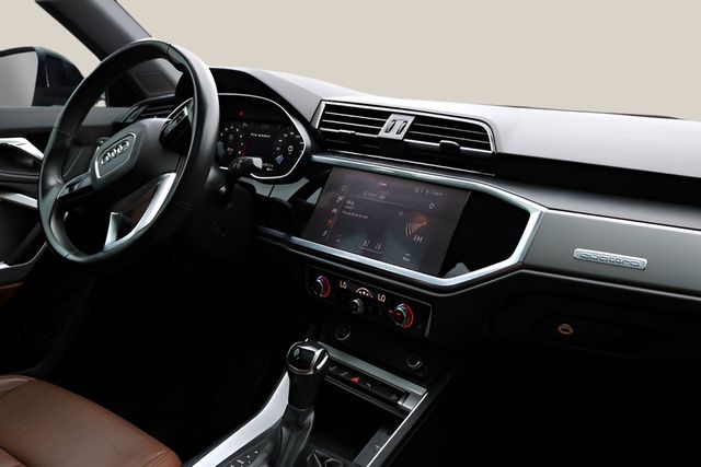 Used Car 2022 Audi Q3  Premium Plus For Sale Under $25,000 In Austin, Texas