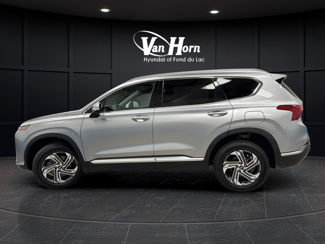 Used 2022 Shimmering Silver Pearl Hyundai SEL image 4